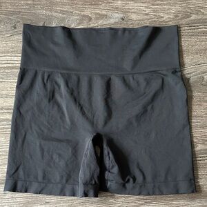 SKIMS Women's Black Shorts